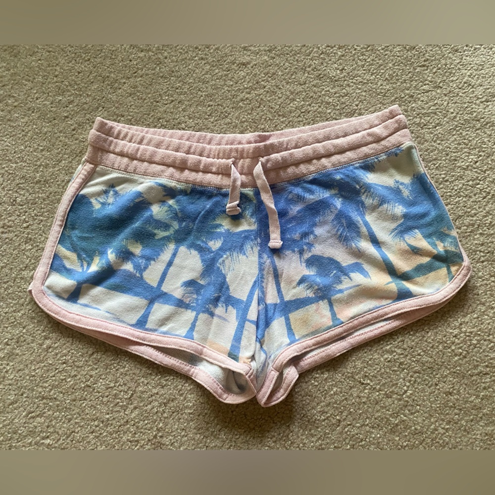 Aeropostale’s Live Love Dream Sunset Palm Tree Shorts